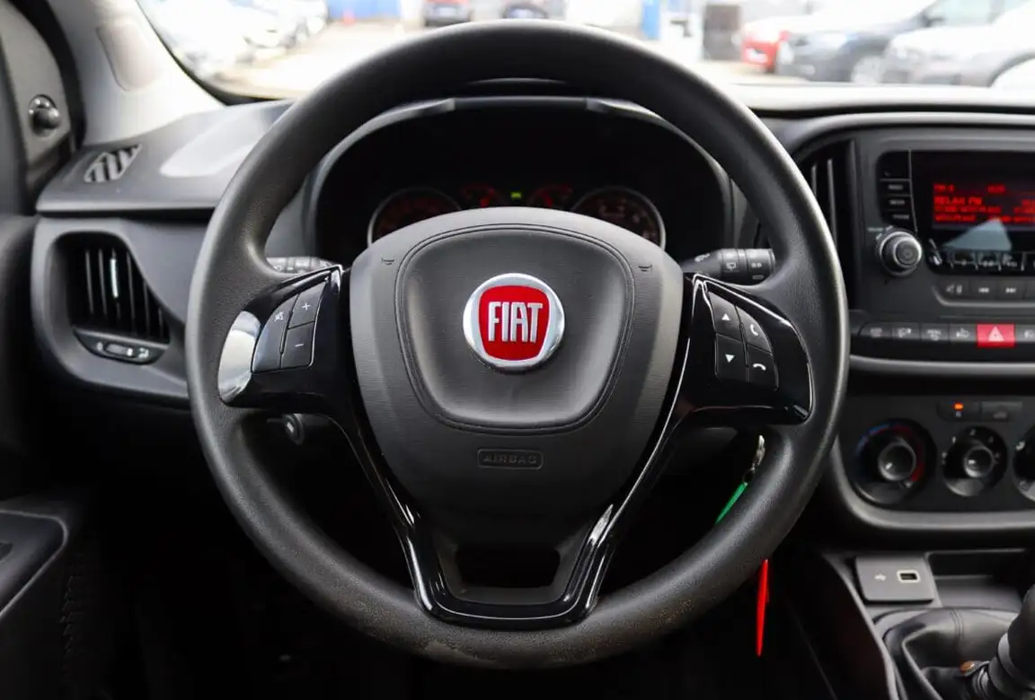 FIAT DOBLO
