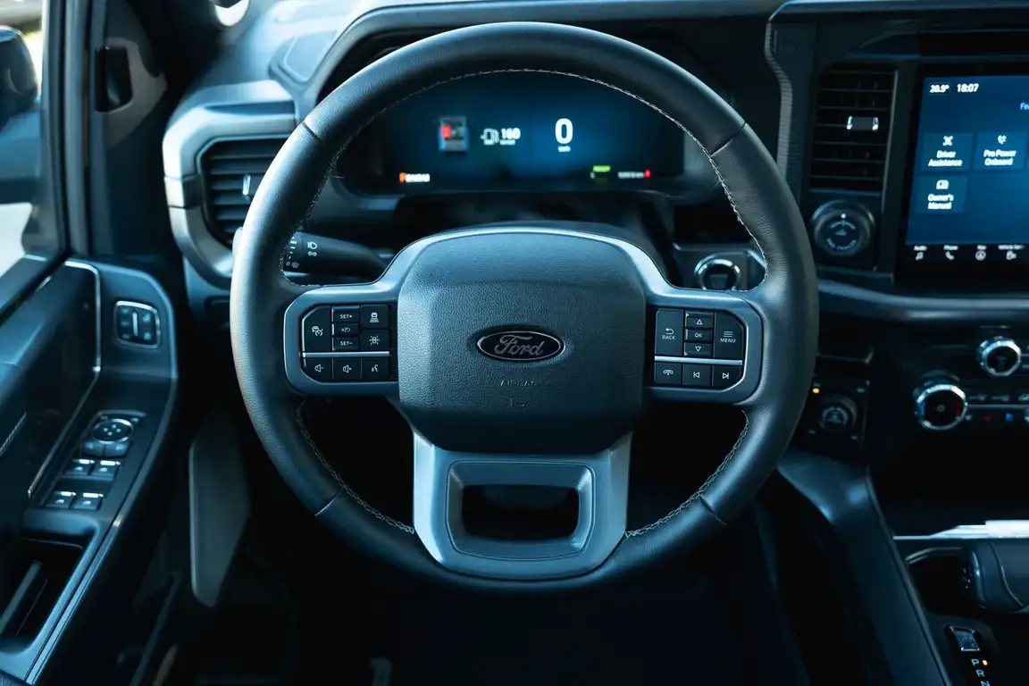 FORD F-150