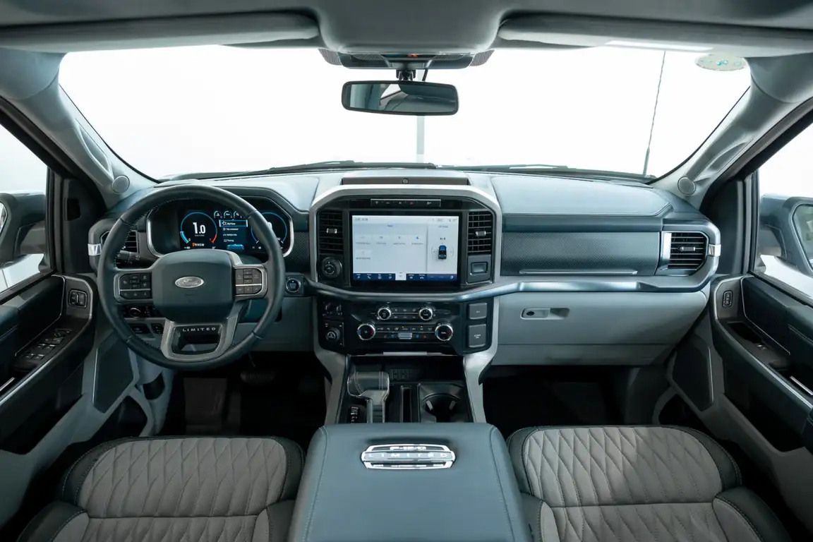 FORD F-150