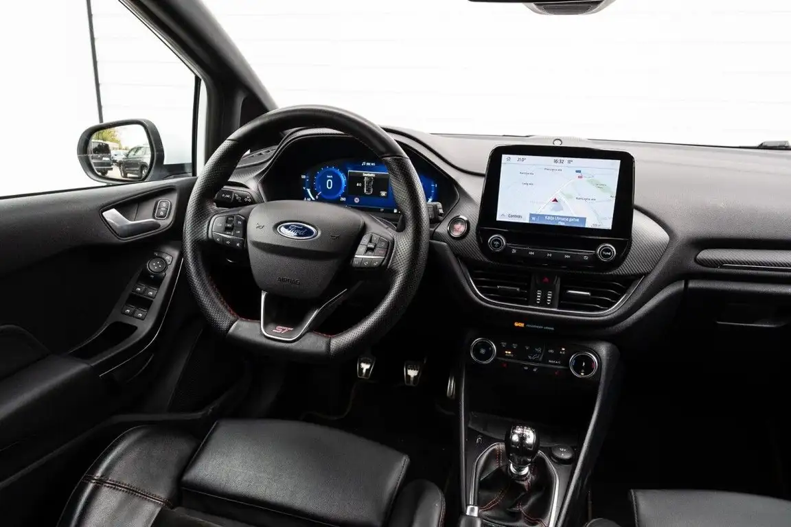 FORD FIESTA