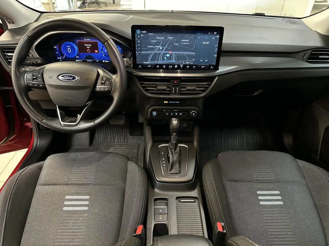 FORD FOCUS