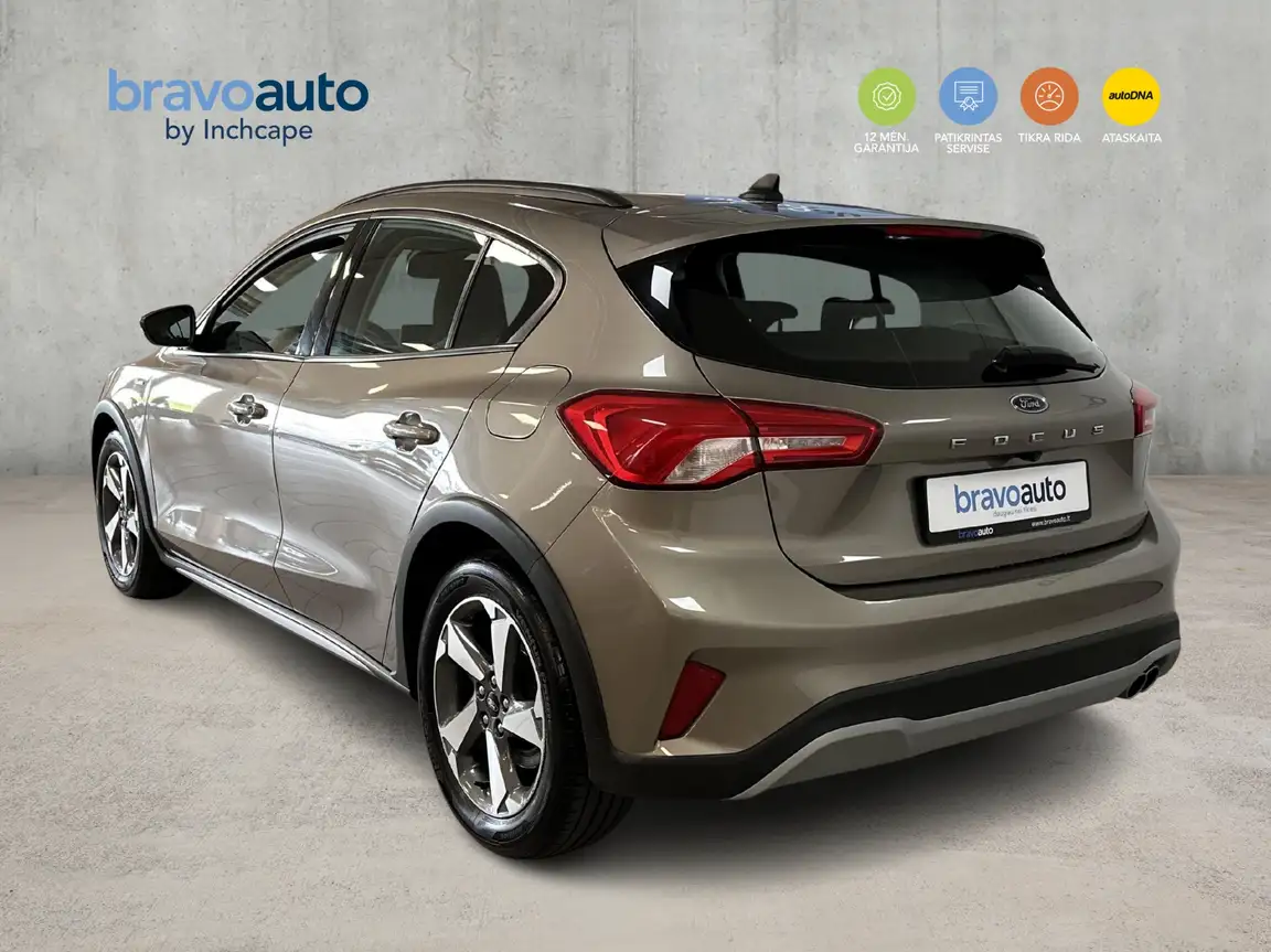 FORD FOCUS
