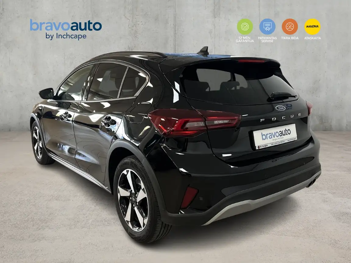 FORD FOCUS