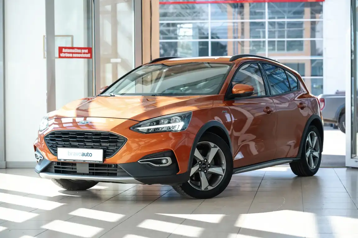 FORD FOCUS