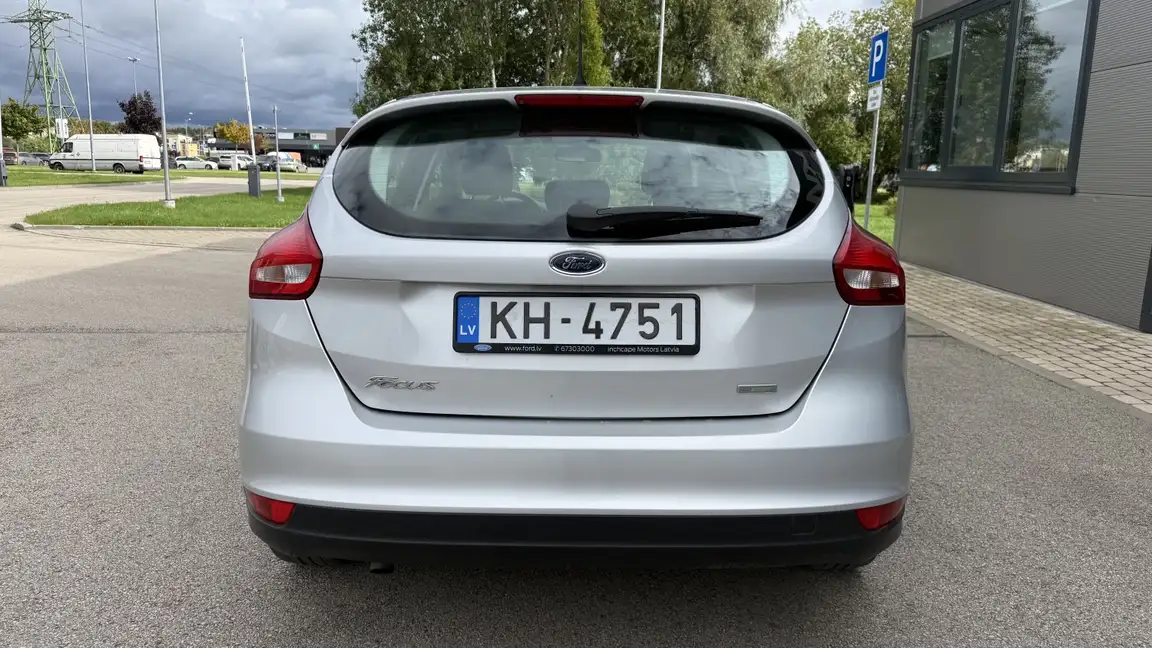 FORD FOCUS