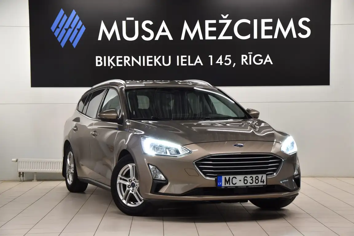 FORD FOCUS