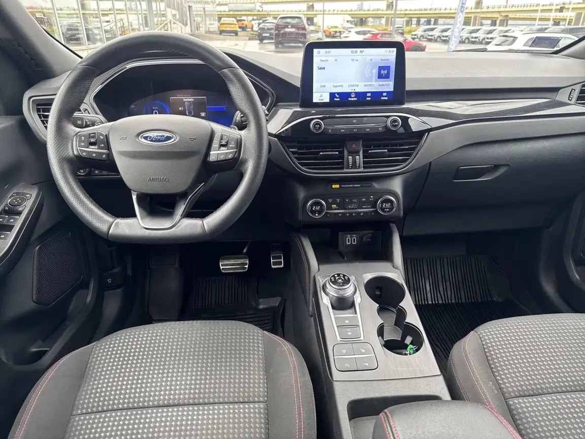 FORD KUGA