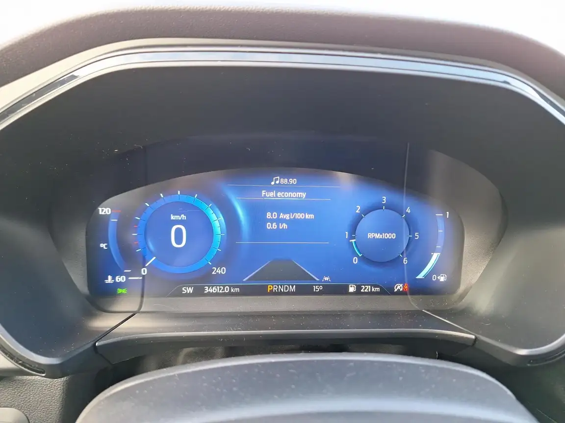 FORD KUGA