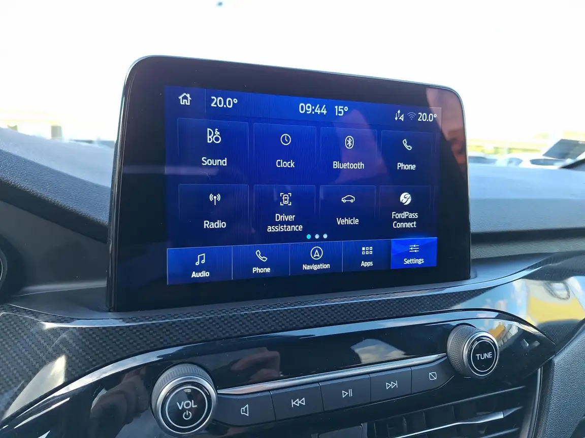 FORD KUGA