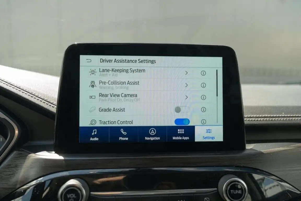 FORD KUGA