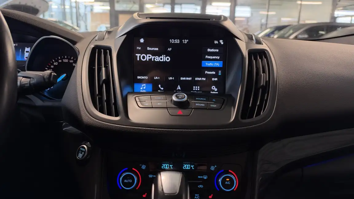 FORD KUGA