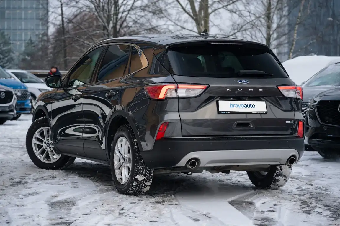 FORD KUGA