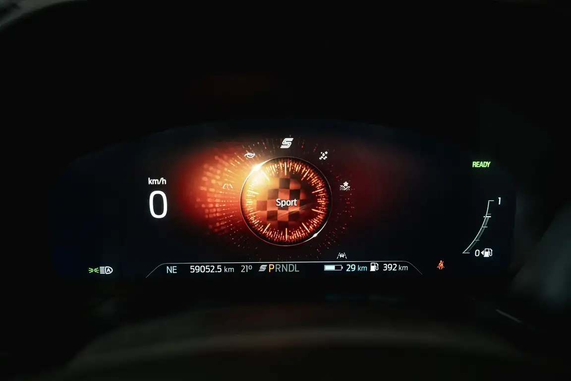 FORD KUGA