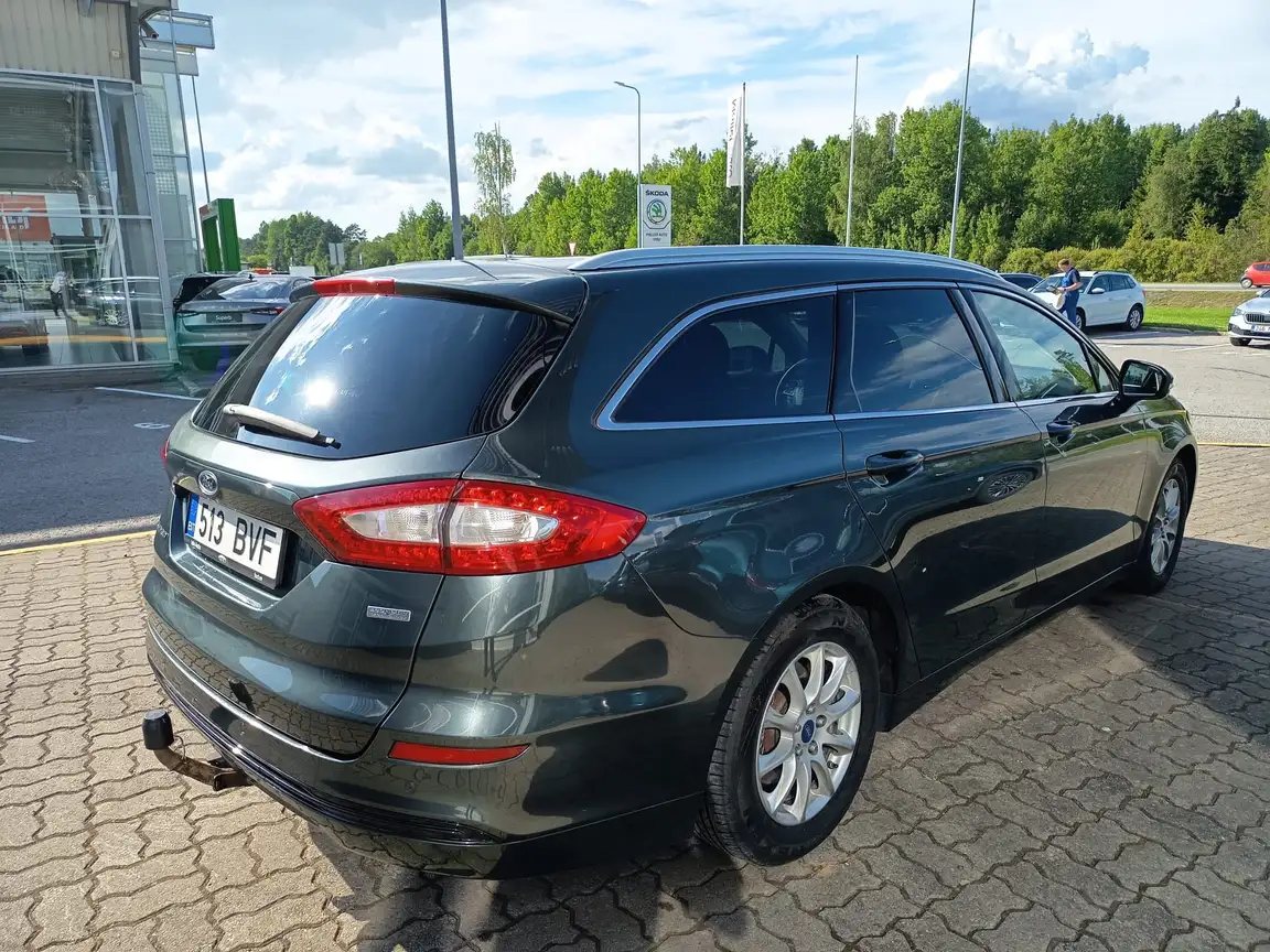 FORD MONDEO