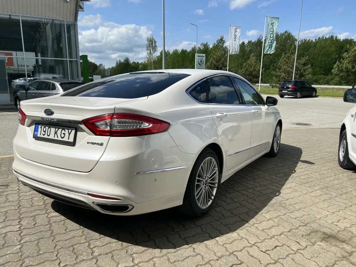 FORD MONDEO