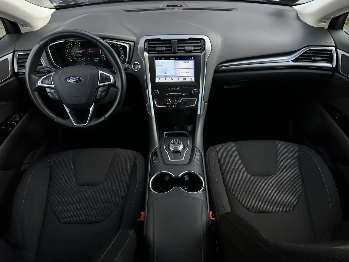FORD MONDEO
