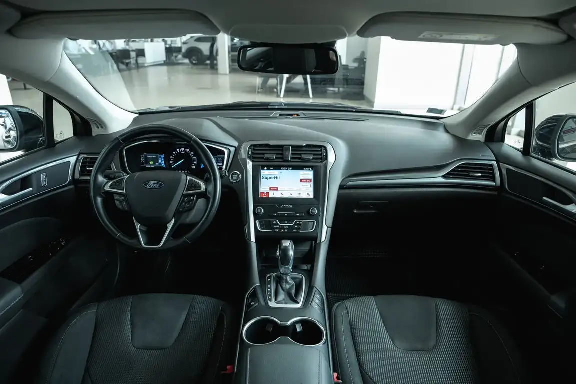 FORD MONDEO