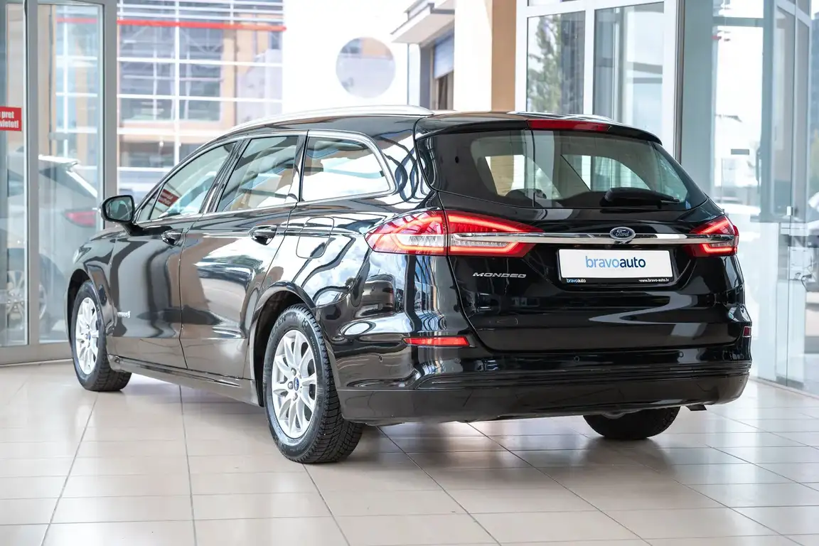 FORD MONDEO