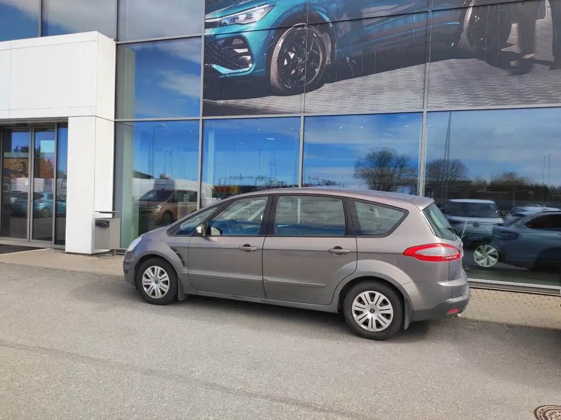 FORD S-MAX