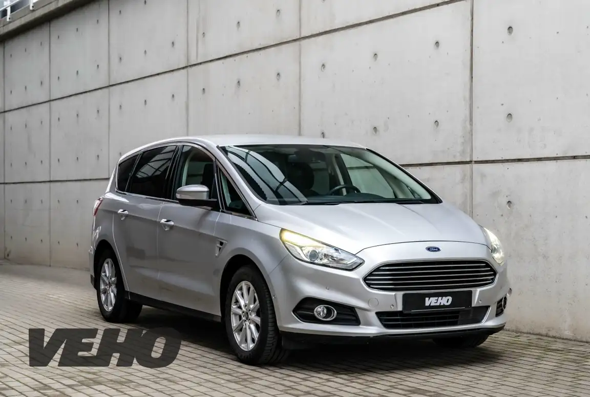 FORD S-MAX