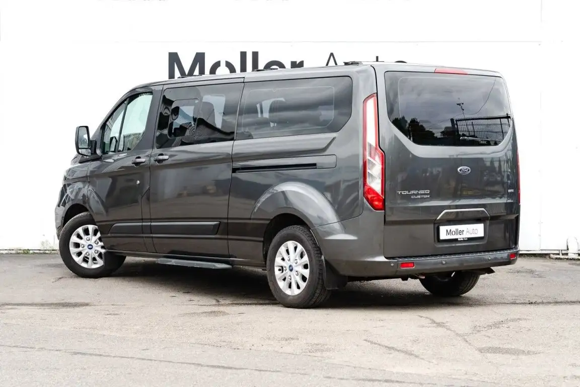 FORD TOURNEO