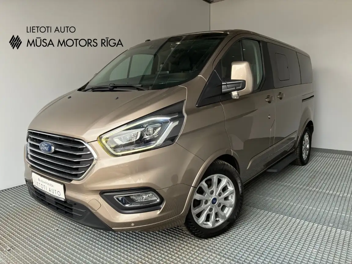 FORD TOURNEO