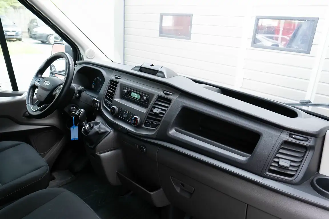 FORD TRANSIT