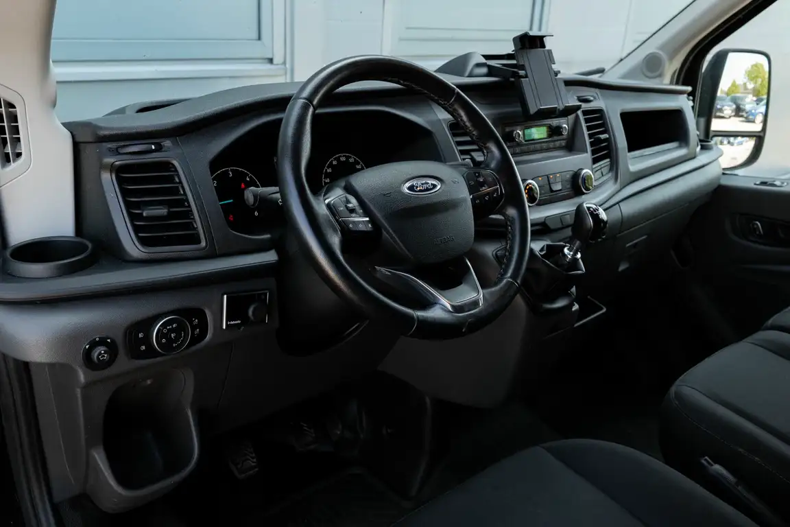 FORD TRANSIT