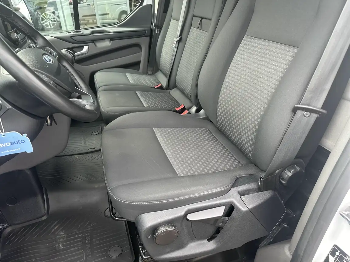 FORD TRANSIT CUSTOM