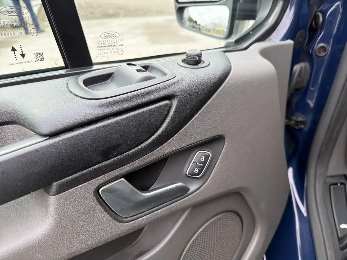 FORD TRANSIT CUSTOM