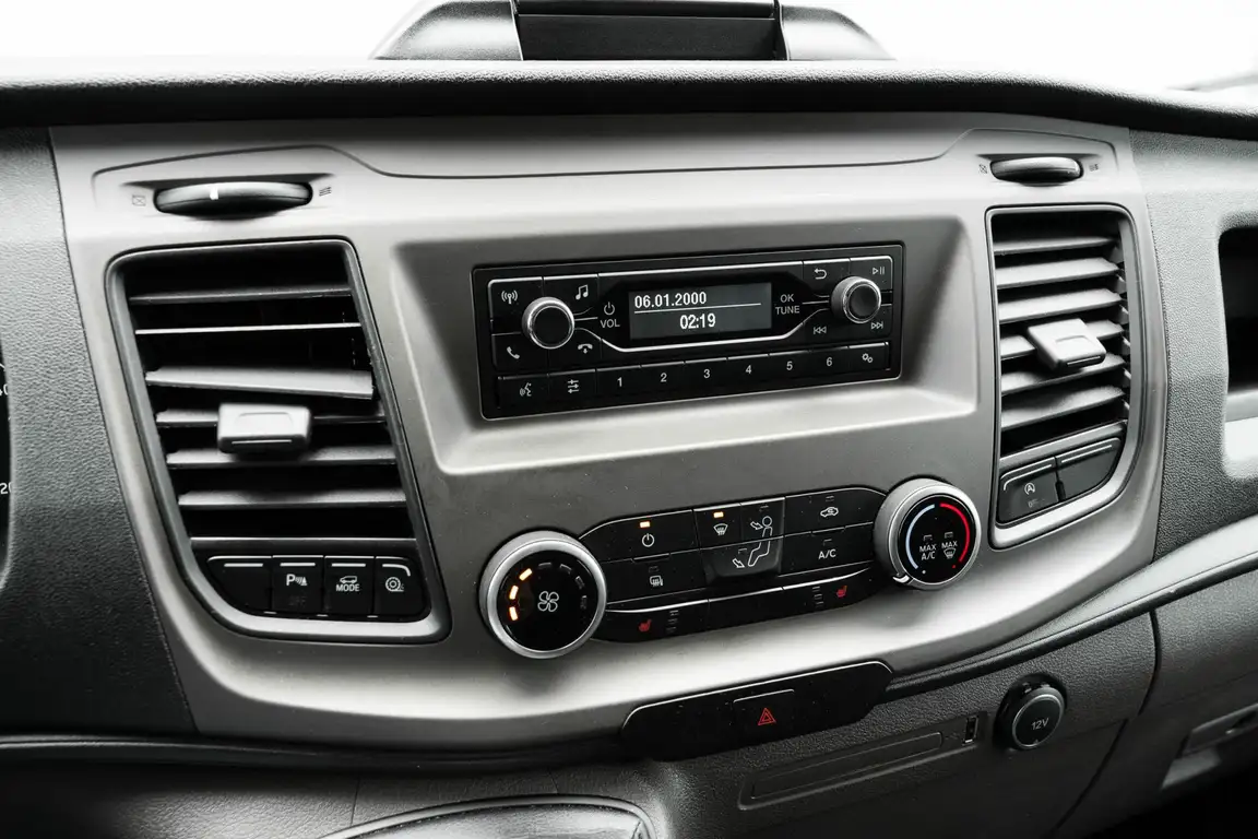 FORD TRANSIT