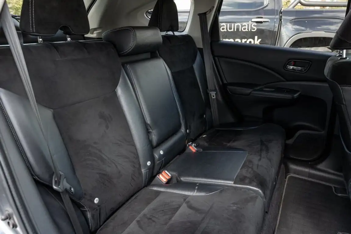HONDA CR-V