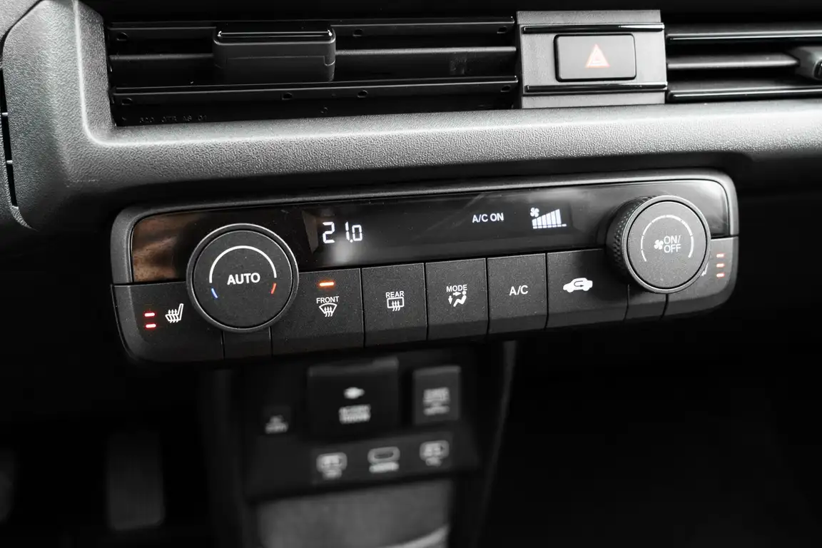 HONDA E