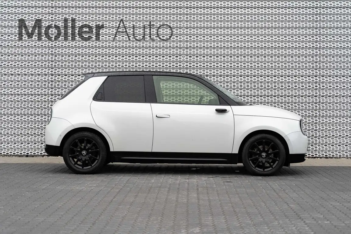 HONDA E