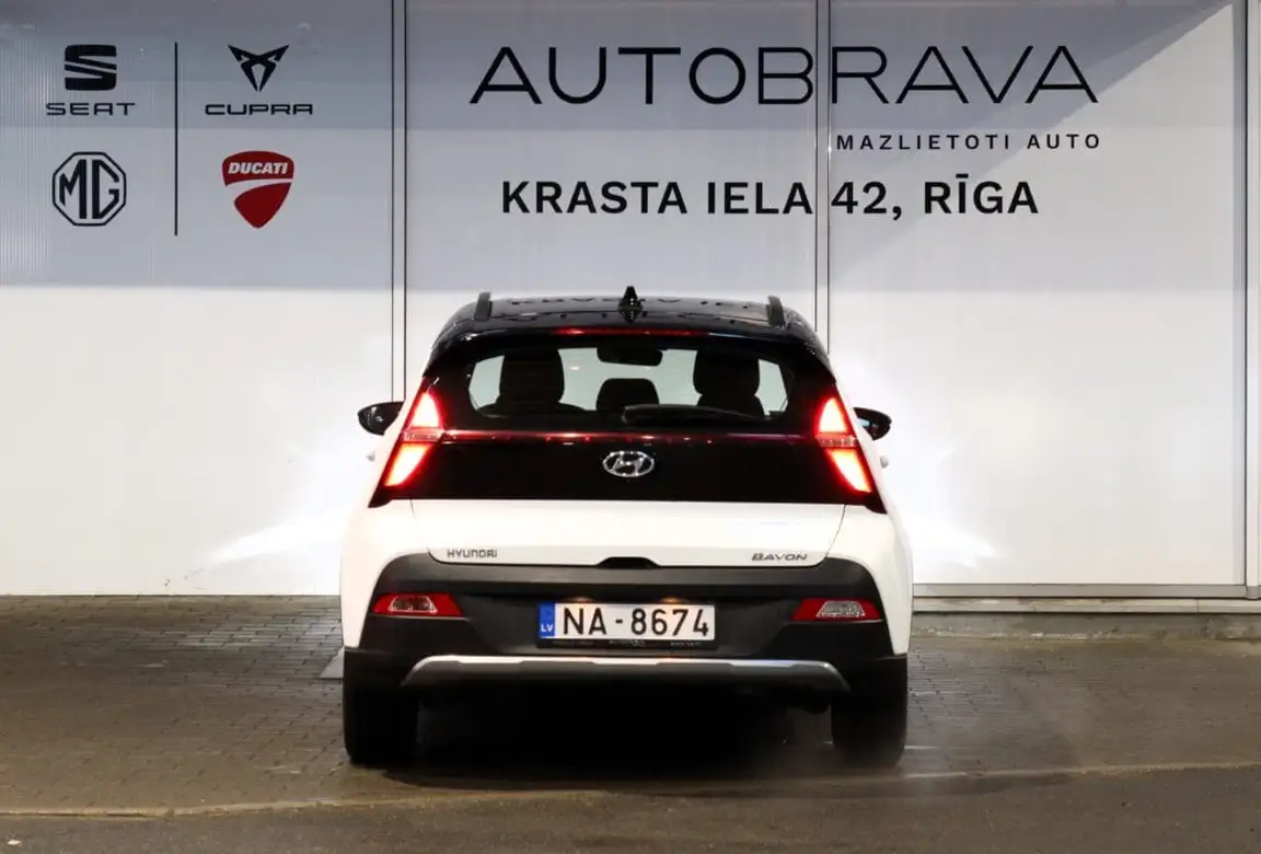 HYUNDAI BAYON