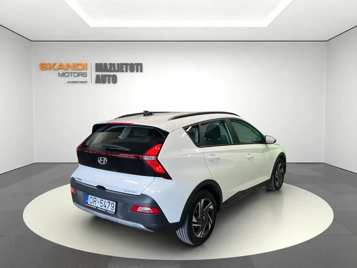 HYUNDAI BAYON