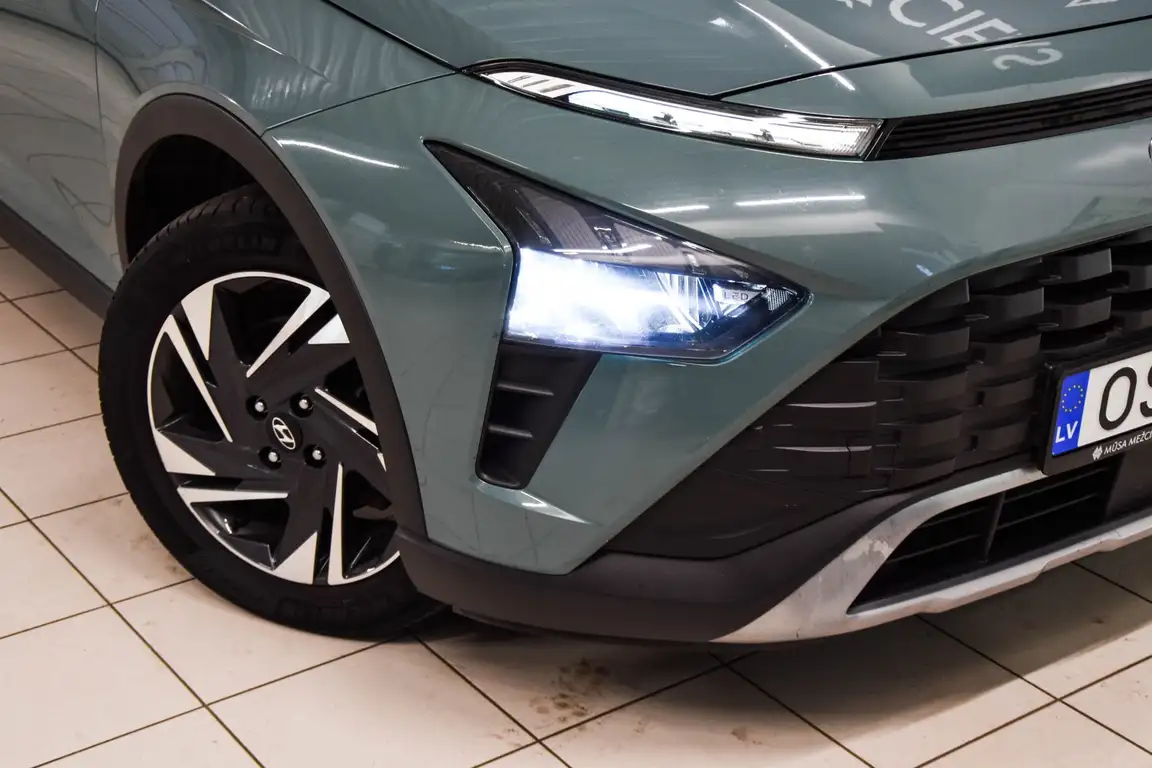 HYUNDAI BAYON