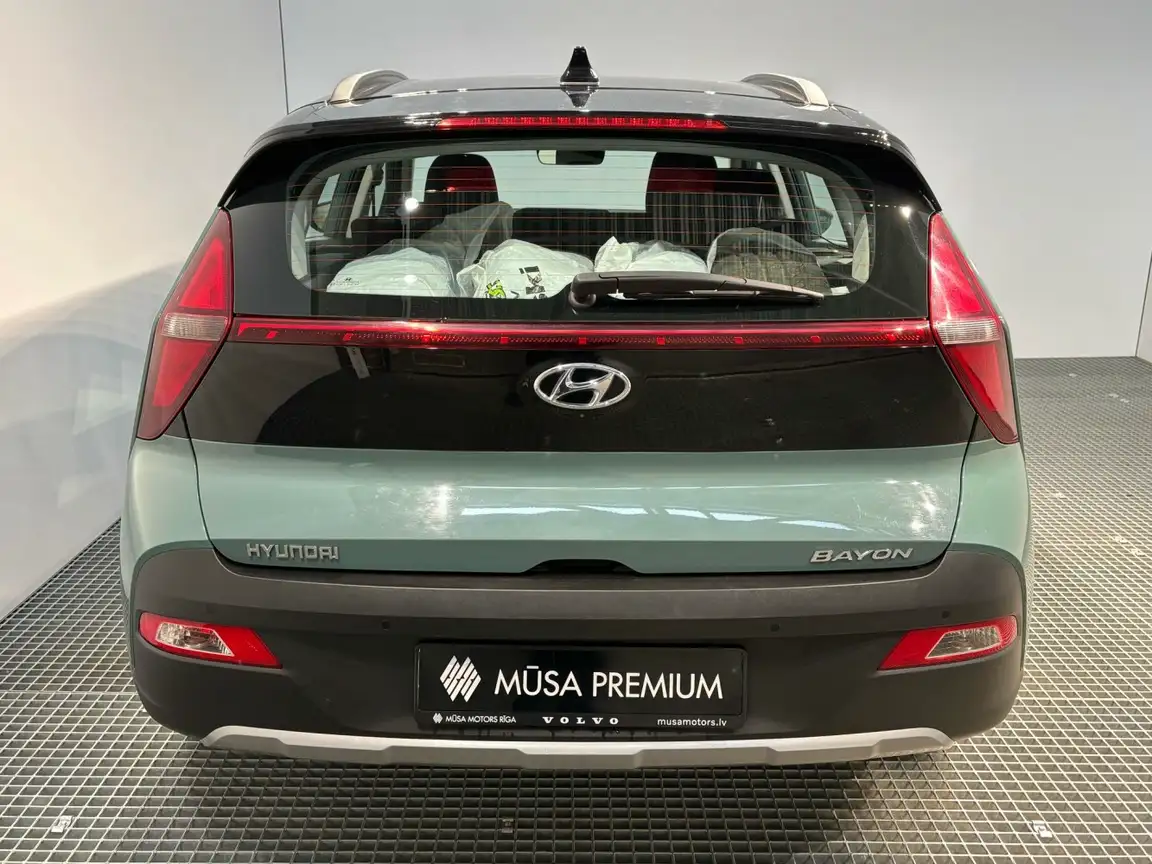 HYUNDAI BAYON