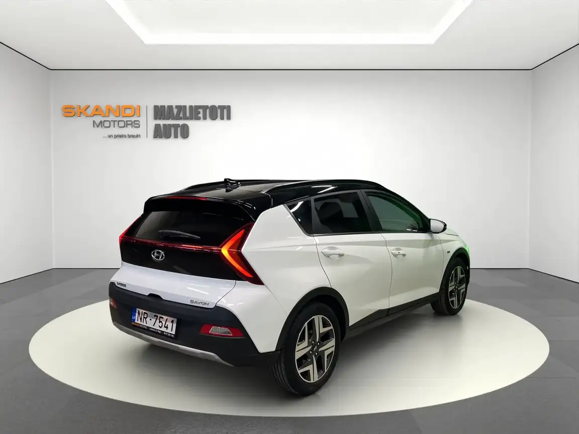 HYUNDAI BAYON