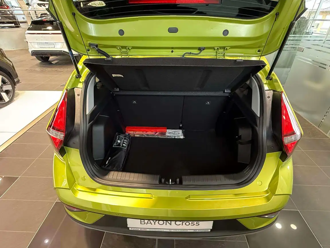 HYUNDAI BAYON