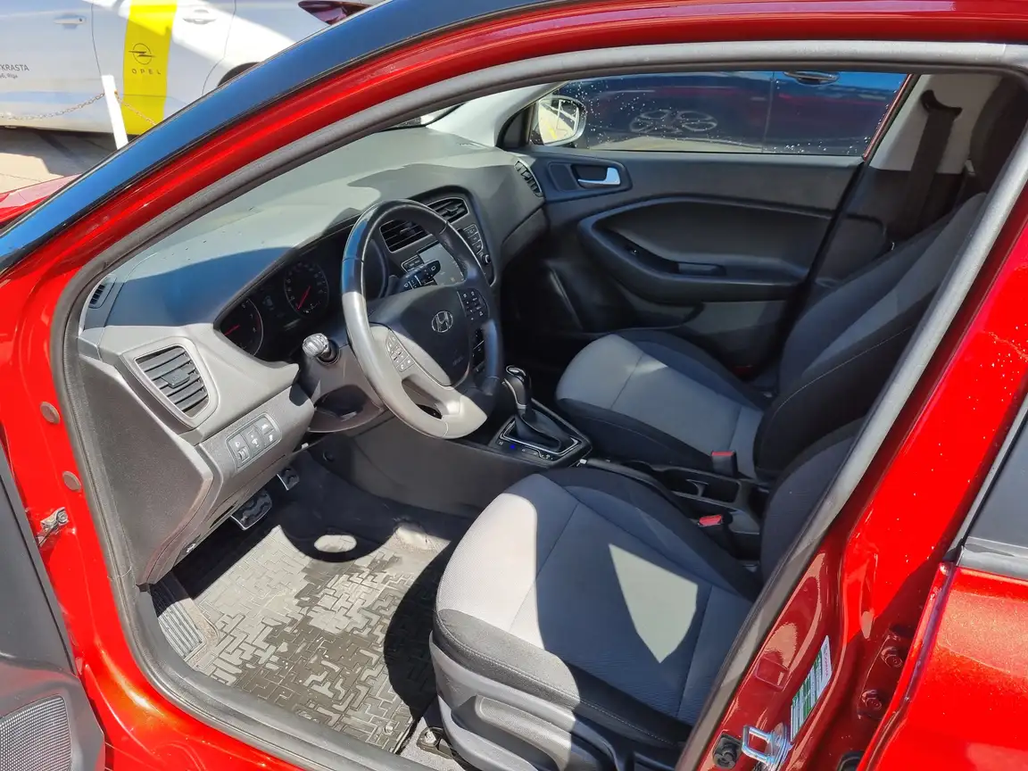 HYUNDAI NONE