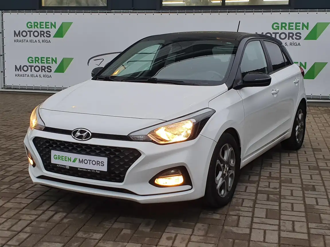 HYUNDAI I20