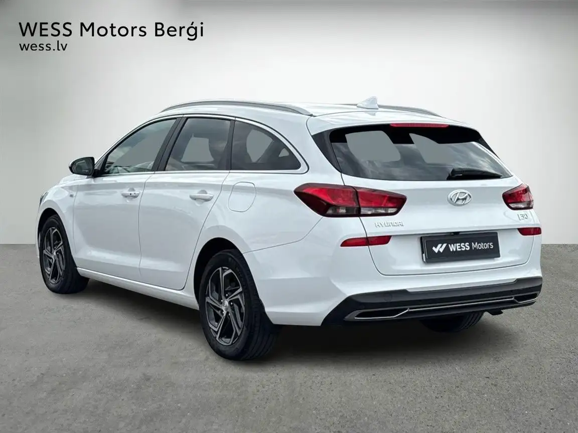 HYUNDAI I30