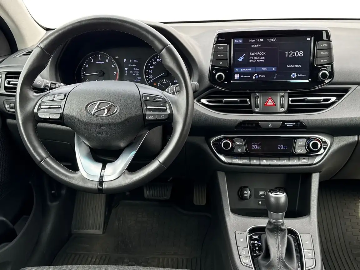 HYUNDAI I30