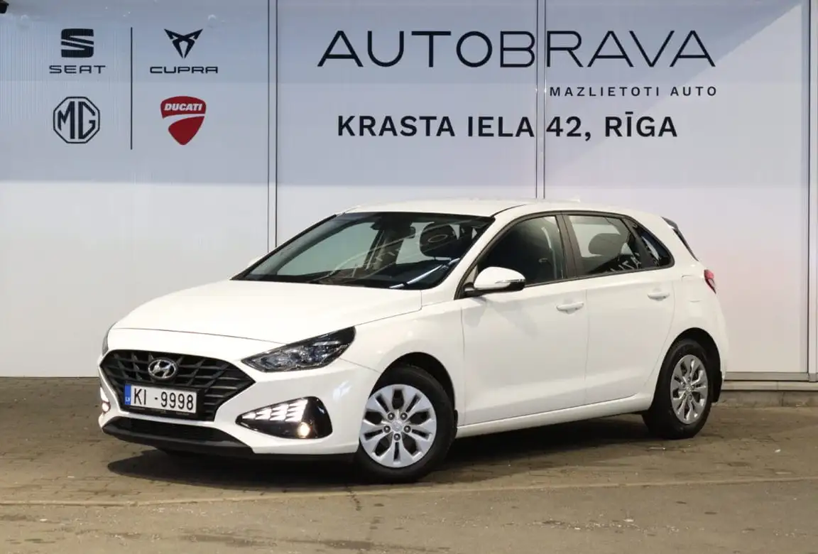 HYUNDAI I30