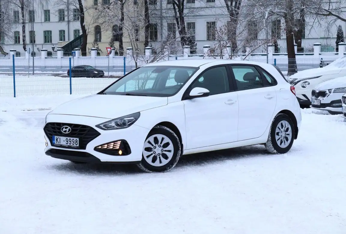 HYUNDAI I30