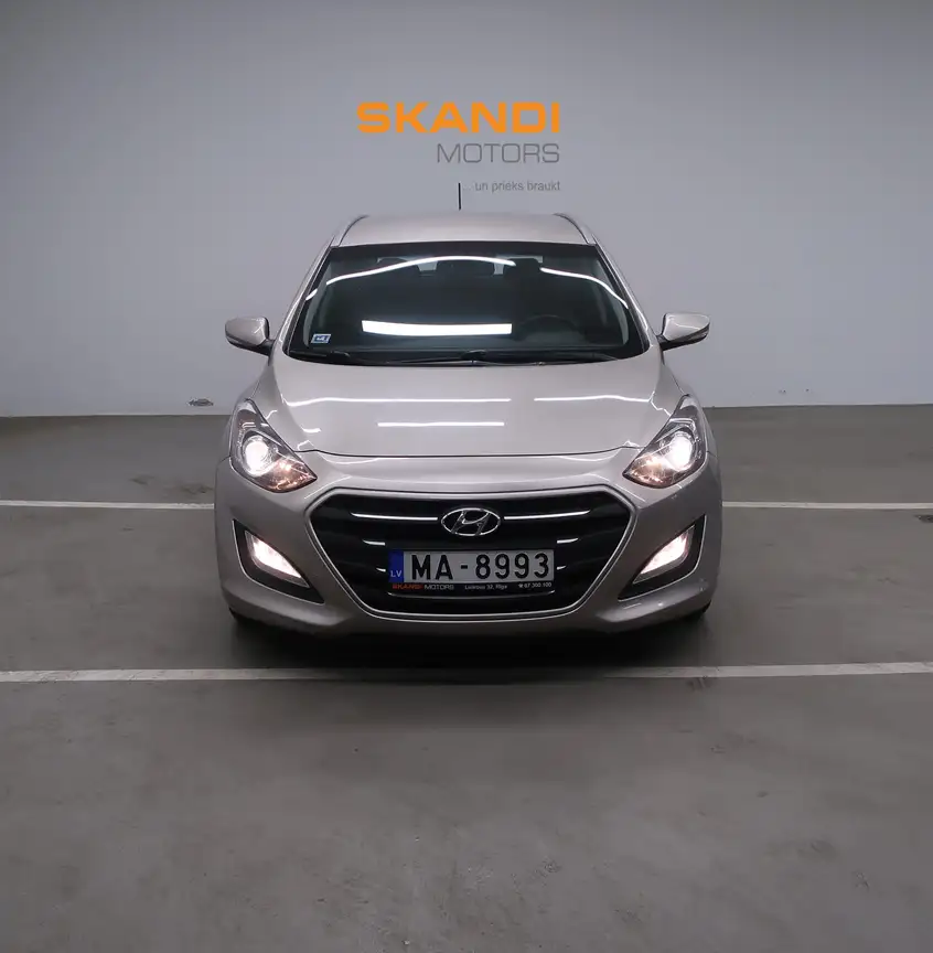 HYUNDAI I30