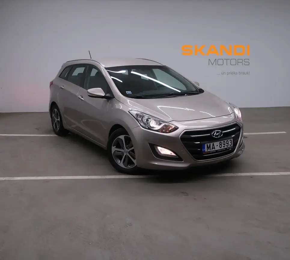 HYUNDAI I30