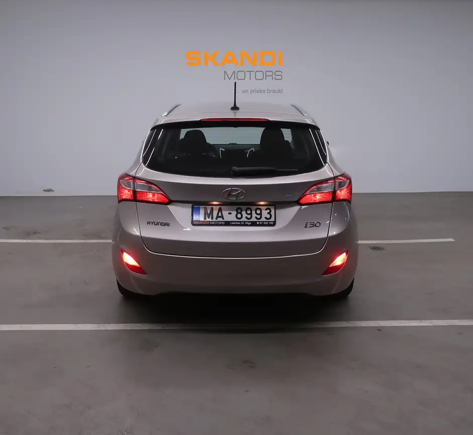 HYUNDAI I30