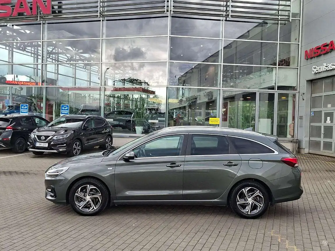 HYUNDAI I30